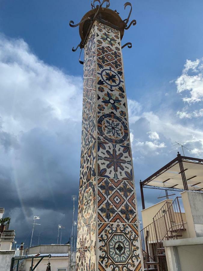 Fiori Catene Tra Le Torri Conversano Buitenkant foto
