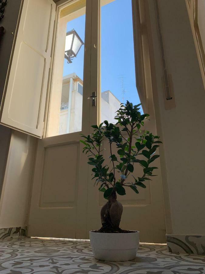 Fiori Catene Tra Le Torri Conversano Buitenkant foto